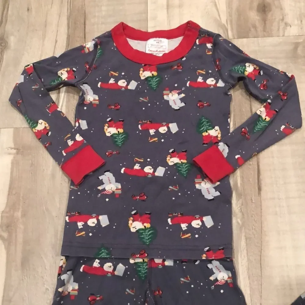 Hanna Andersson Santa Pajamas Organic Pajamas size 5 / 110
